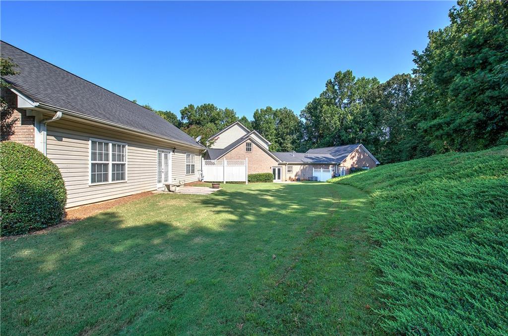 3383 Raes Creek Road 4