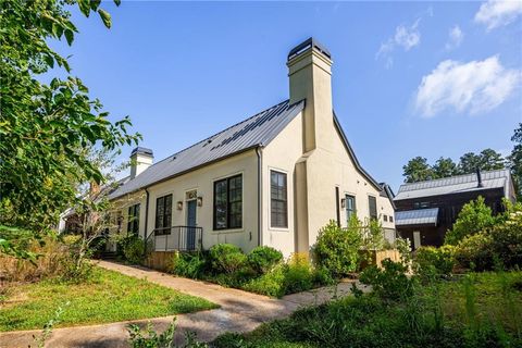 377 Anders N Chattahoochee Hills GA 30268