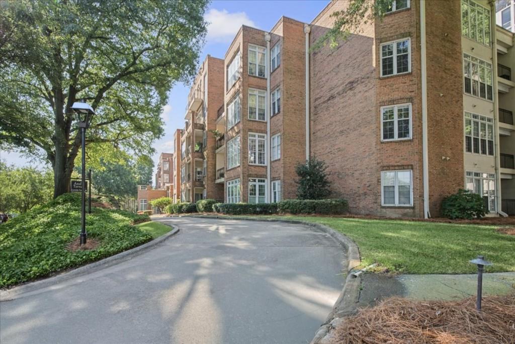 175 15th Street NE 208
