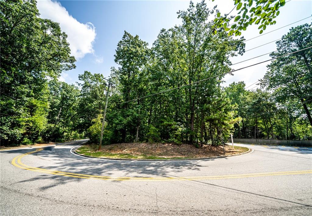 Mount Vernon Highway, Sandy Springs, Georgia image 14