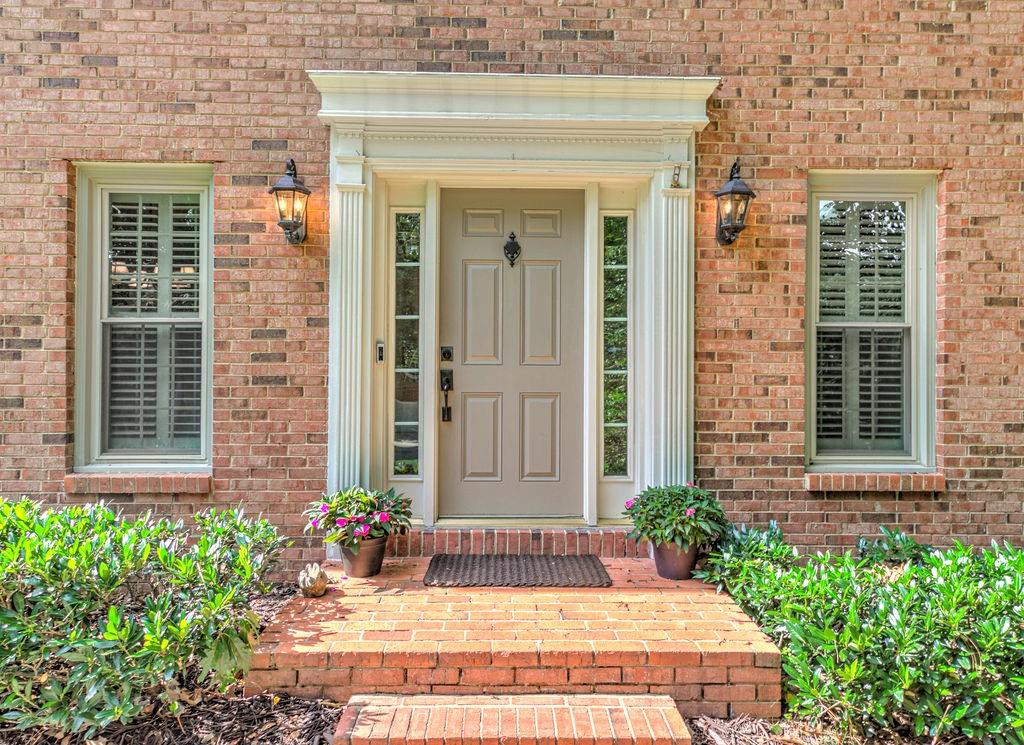 420 Sassafras Lane