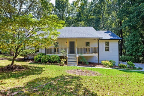 Homes For Sale - 291 Crabapple Court<br/> Cobb County, Powder Springs, GA 30127