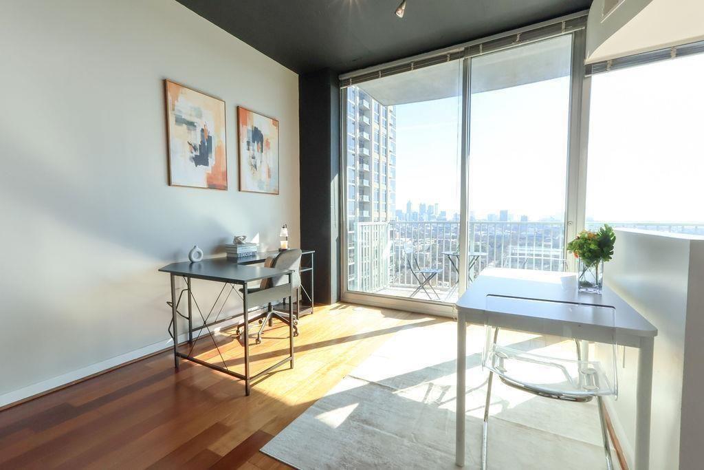 361 17th Street NW 2517