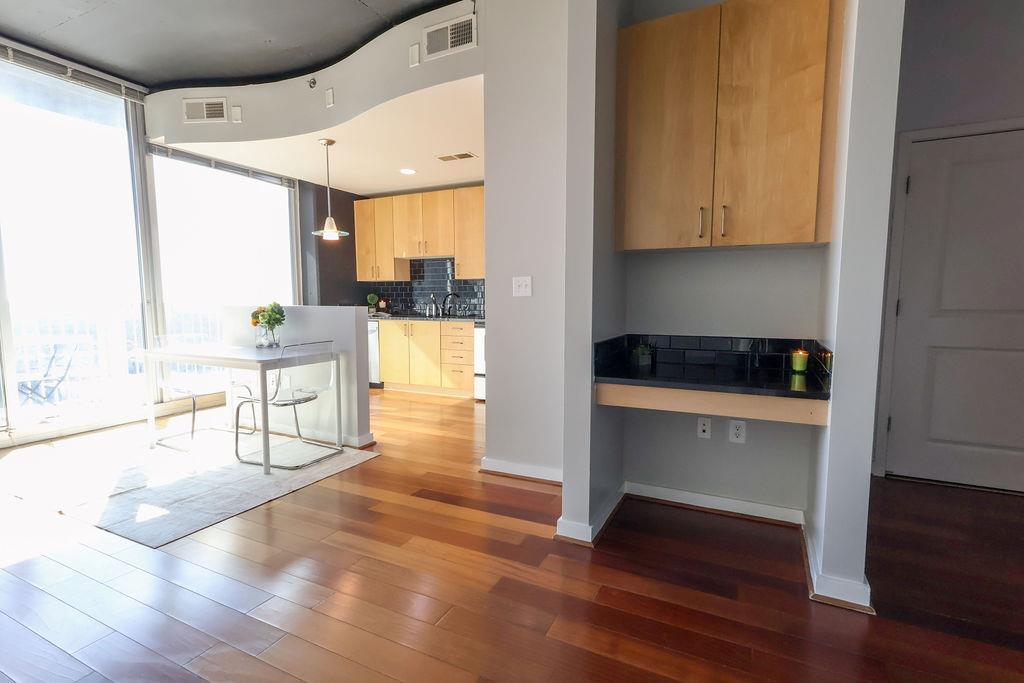 361 17th Street NW 2517