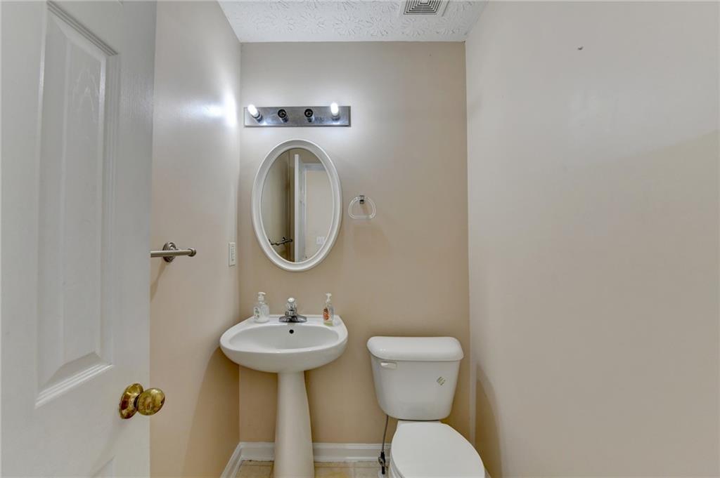 1405 Bramlett Forest Trail, Lawrenceville, Georgia image 24