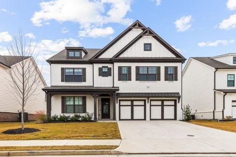 Homes For Sale - 624 Fenwick Park Drive<br/> Lawrenceville, GA 30045