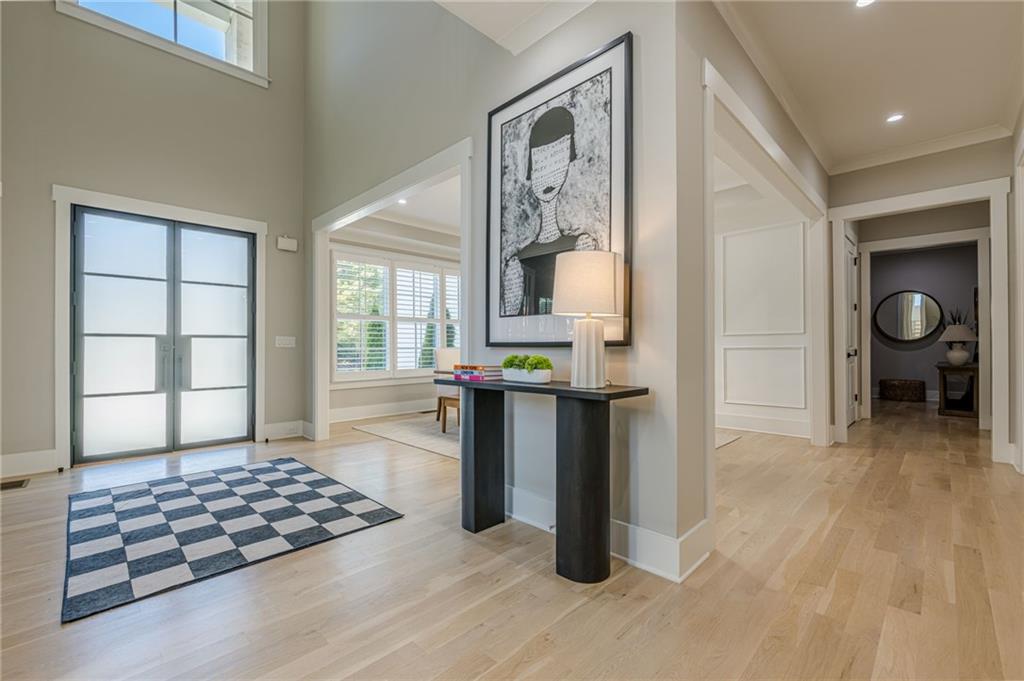 730 Summit Terrace NE