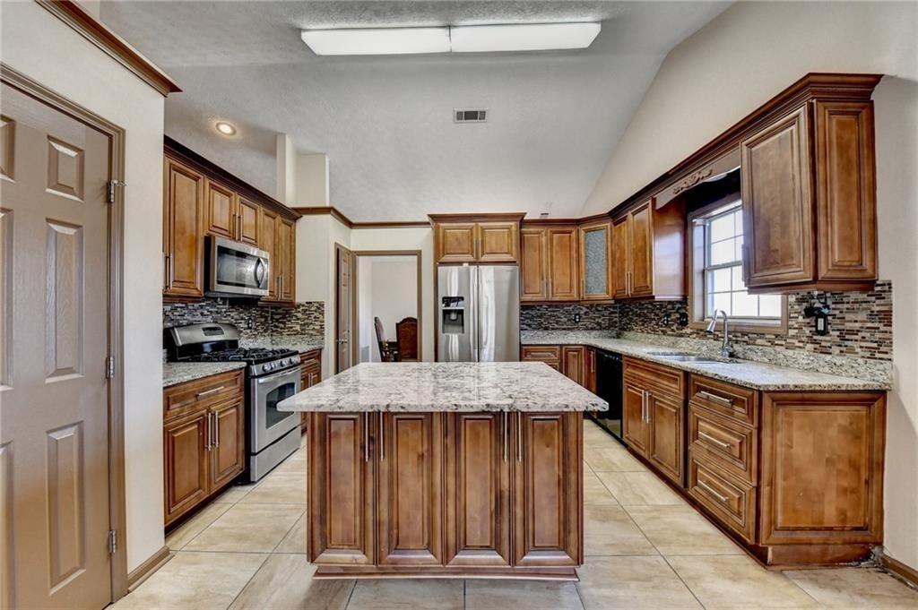 1980 Champions Parkway