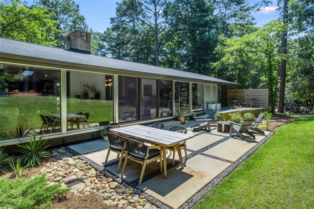 2066 Fairgreen Drive