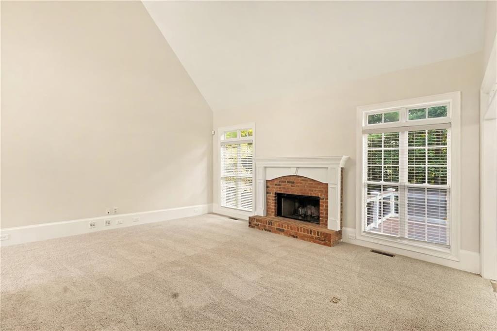 313 Fallstone Path