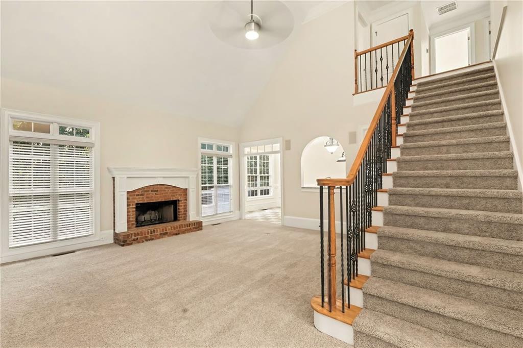313 Fallstone Path