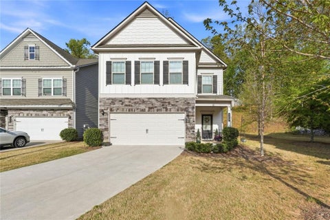 Homes For Sale - 174 Bryon Lane<br/> Acworth, GA 30102