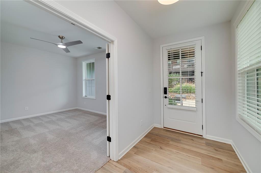 6785 Pippin Walk