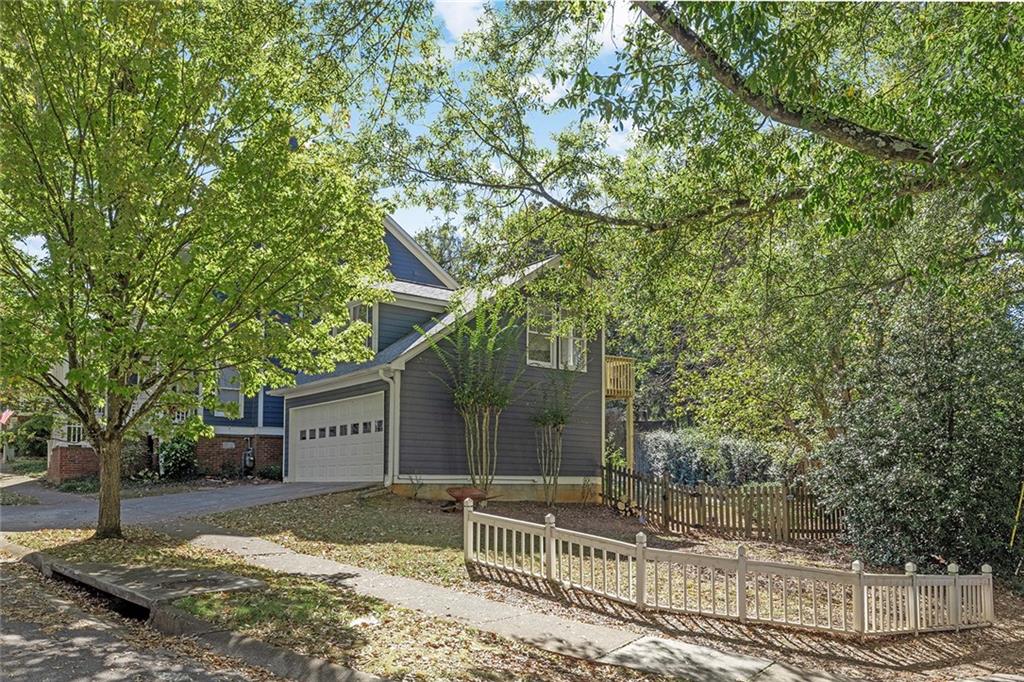 203 Ridley Lane