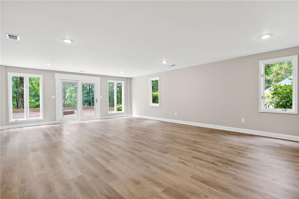 Atlanta Country Club - Residential