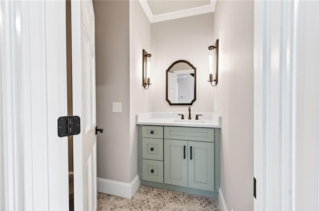 Atlanta Country Club - Residential