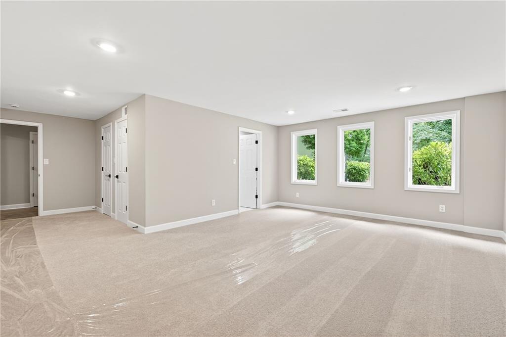 Atlanta Country Club - Residential