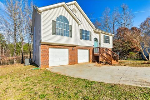 A home in Mcdonough