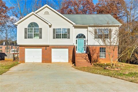 A home in Mcdonough