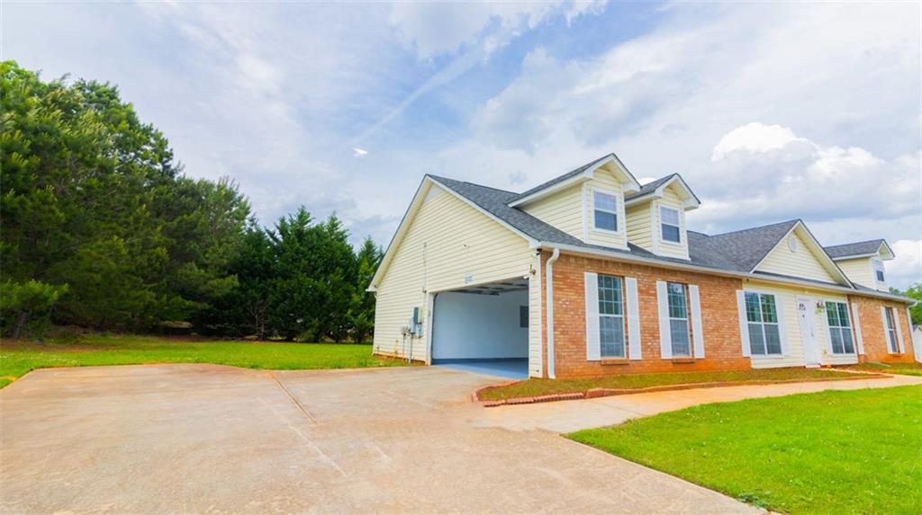 213 Whistle Way, Locust Grove, Georgia image 3