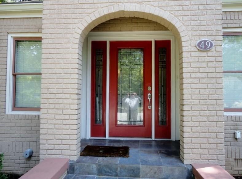 49 Leslie Street NE