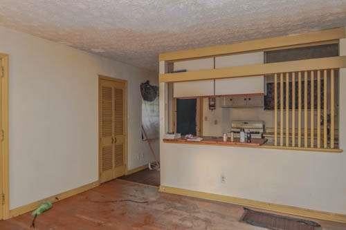 3302 Glenco Drive