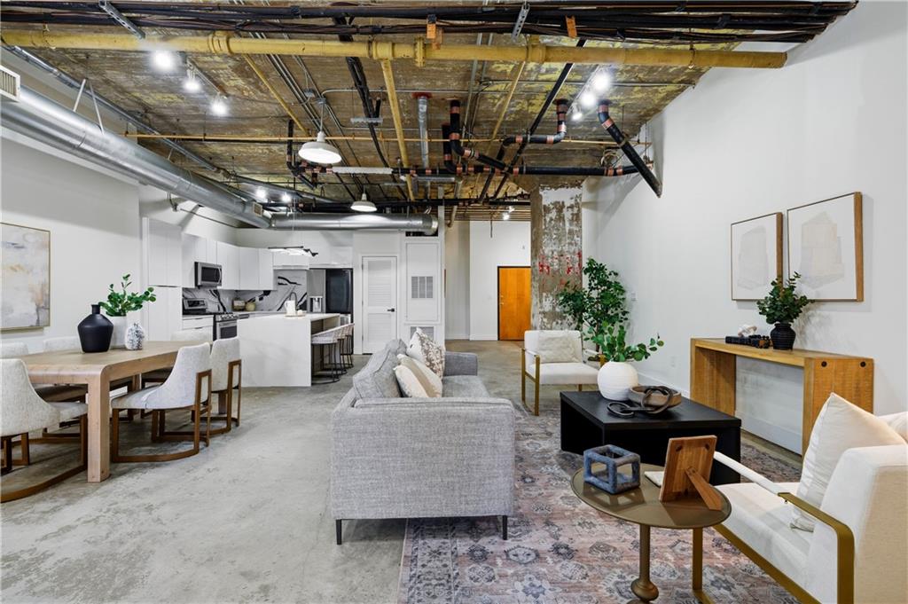 505 Whitehall Street SW 102