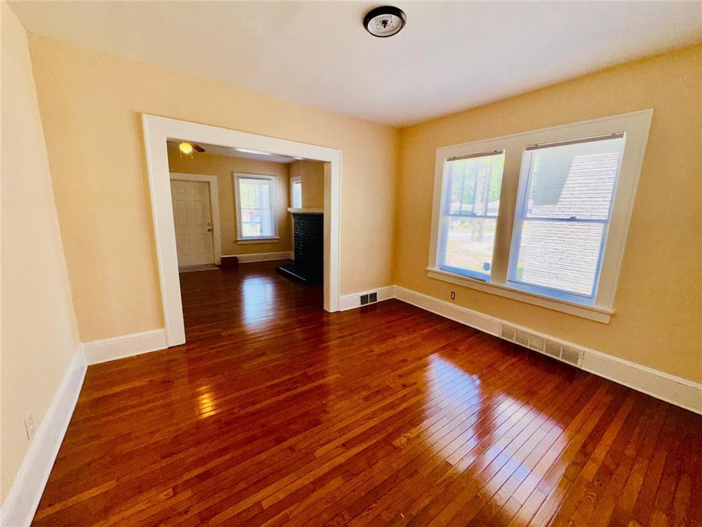 880 Cascade Avenue SW