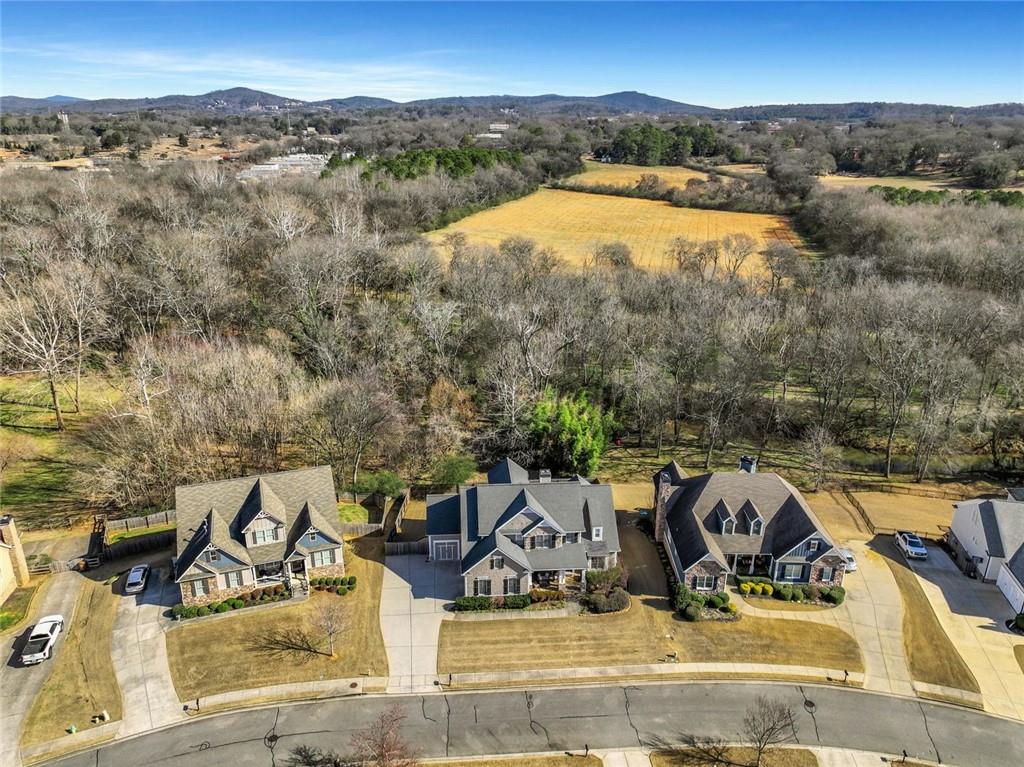 98 Twelve Oaks Drive SE