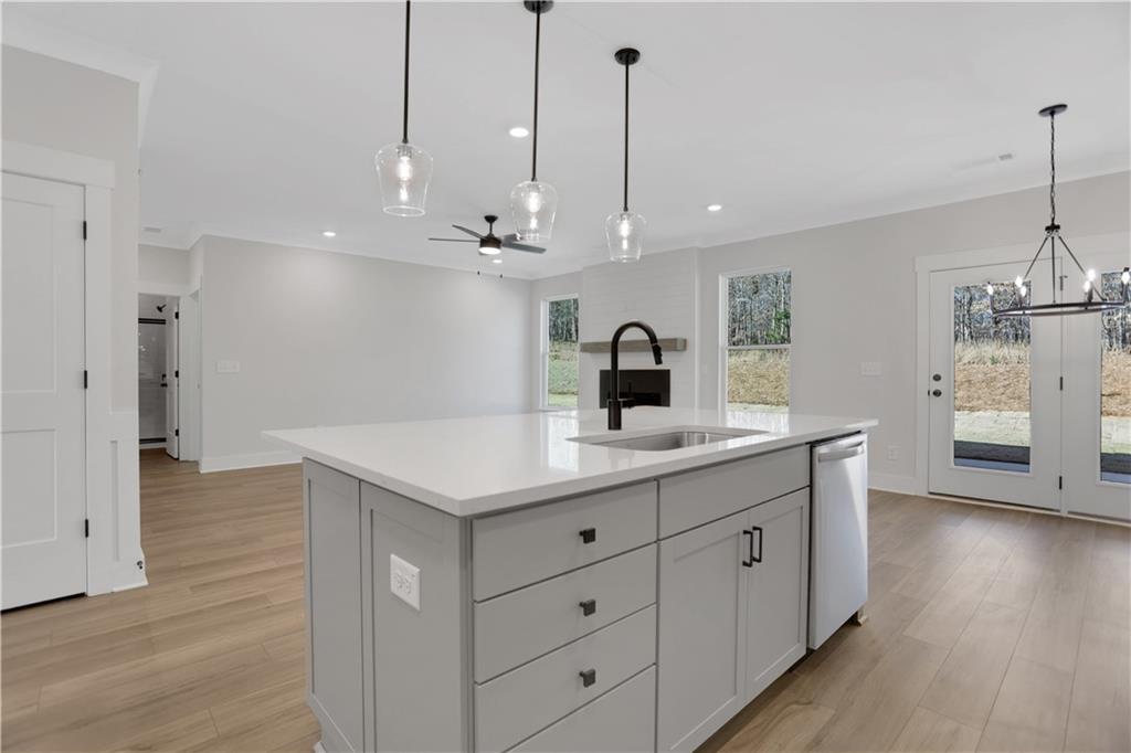 7000 Manchester Drive, Flowery Branch, Georgia image 15