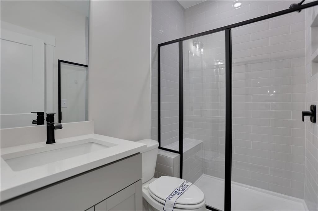 7000 Manchester Drive, Flowery Branch, Georgia image 22