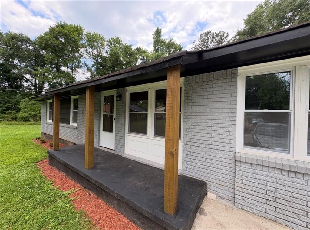 285 Queen Helen Lane
