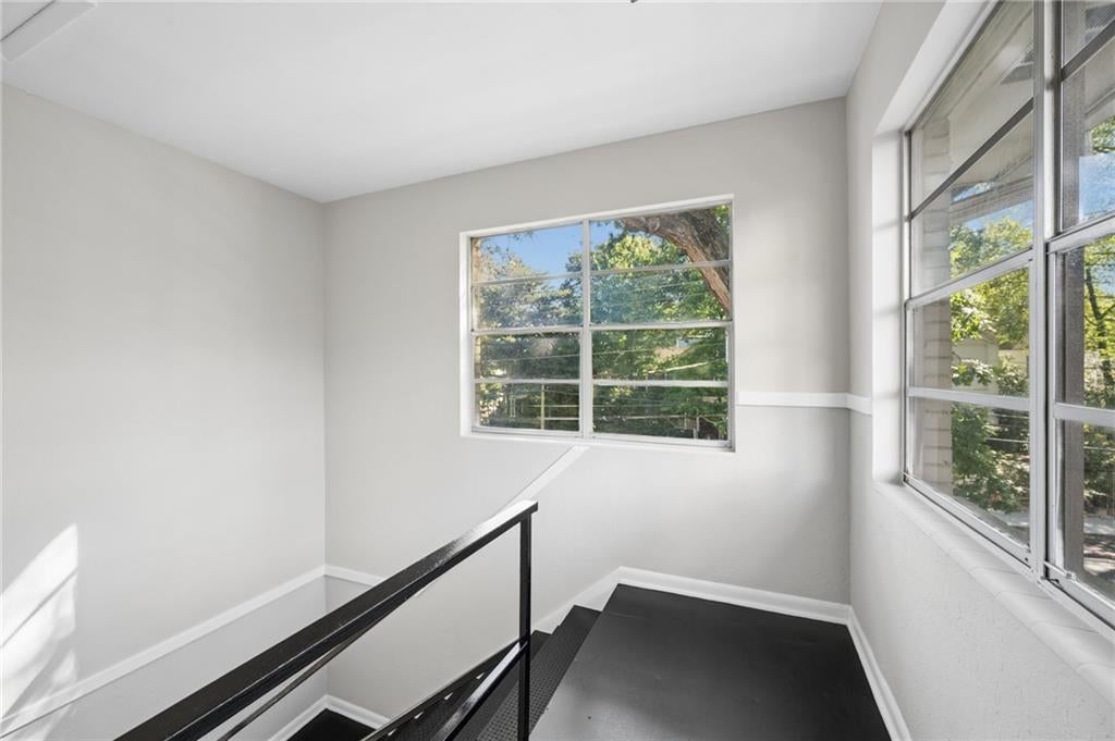 816 Piedmont Avenue NE 2
