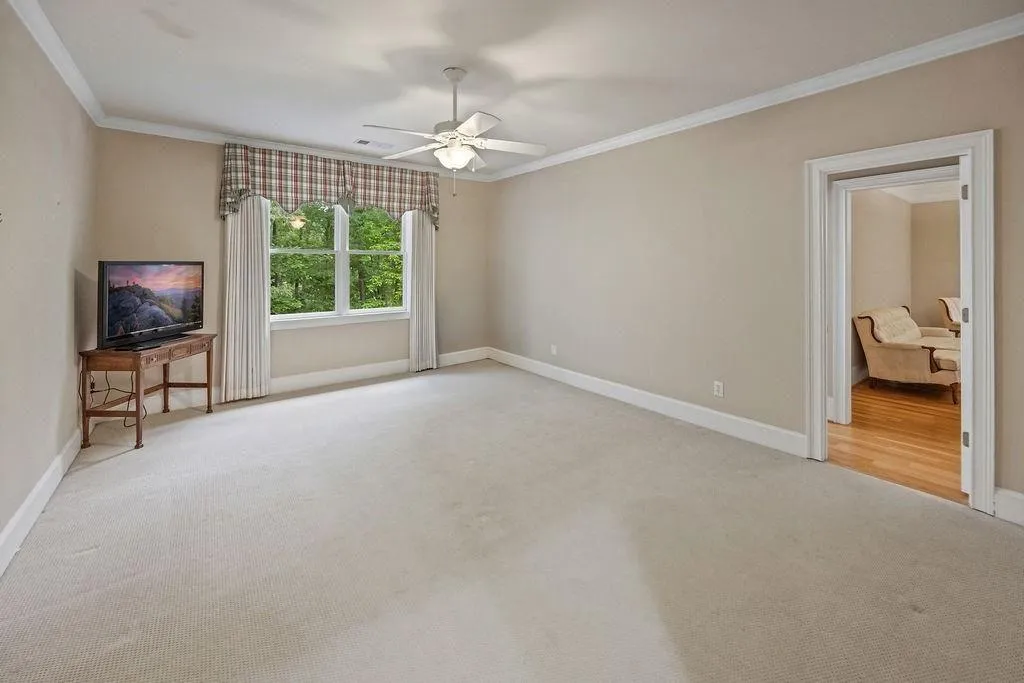 Canton, Georgia 30115, United States, 5 Bedrooms Bedrooms, ,6 BathroomsBathrooms,Residential,Active,214966