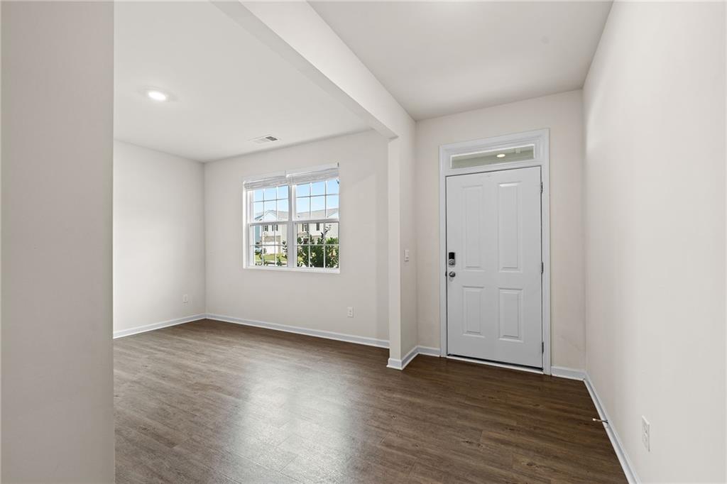 297 Starbuck Parkway