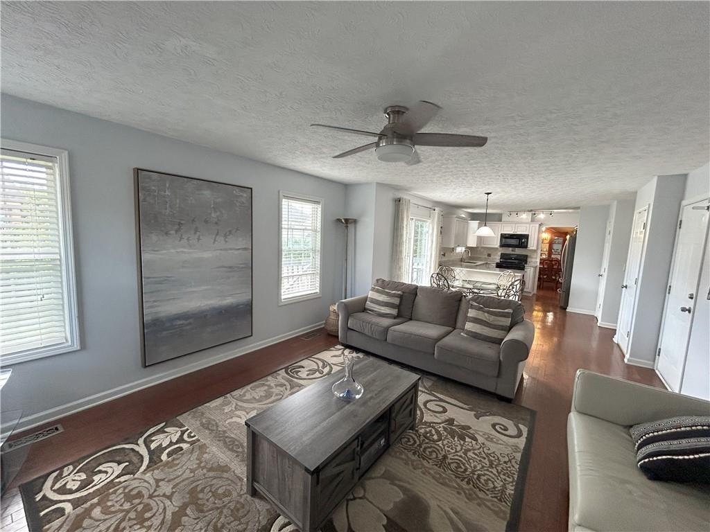 525 Dunagan Drive, Lawrenceville, Georgia image 11
