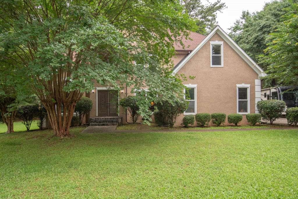 155 Redspire Lane, Fayetteville, Georgia image 2