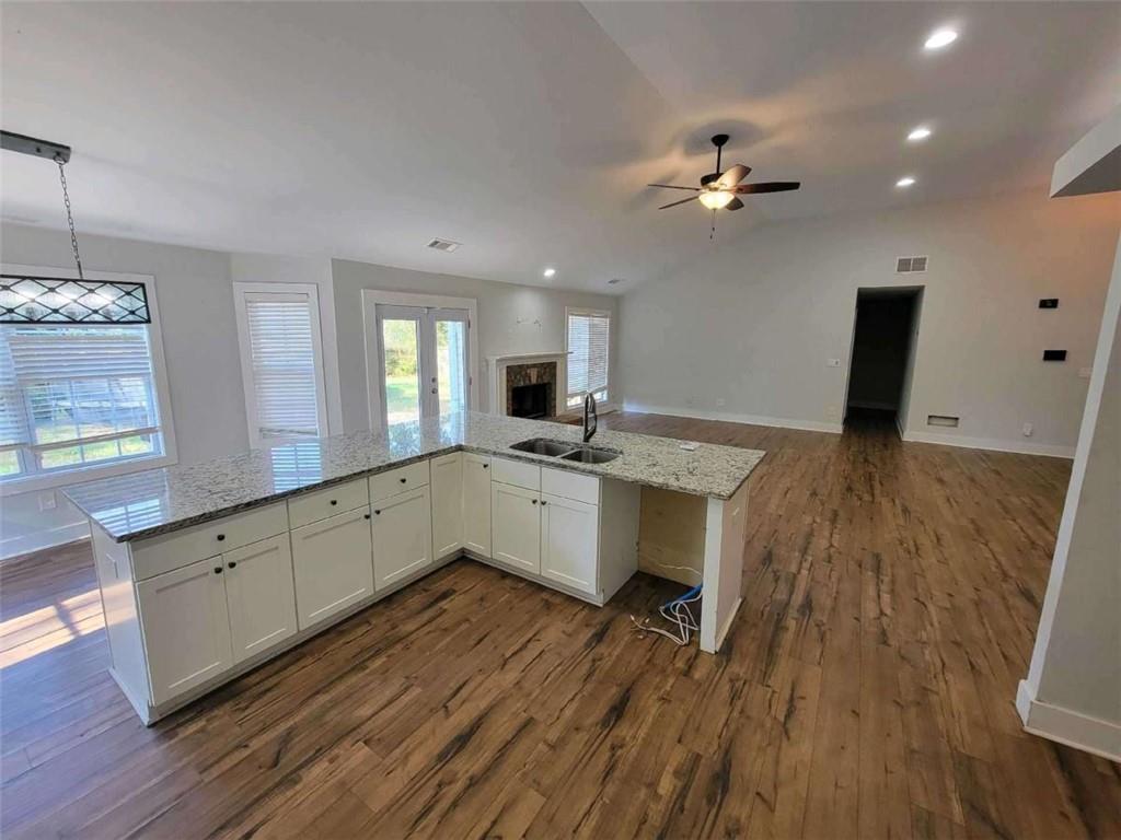 2531 Fairview Road