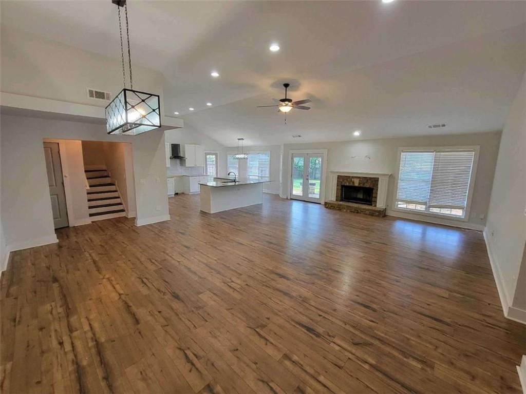 2531 Fairview Road