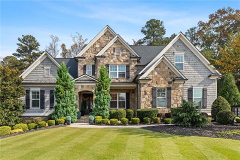 Homes For Sale - 764 Creekside Bend<br/> Alpharetta, GA 30004