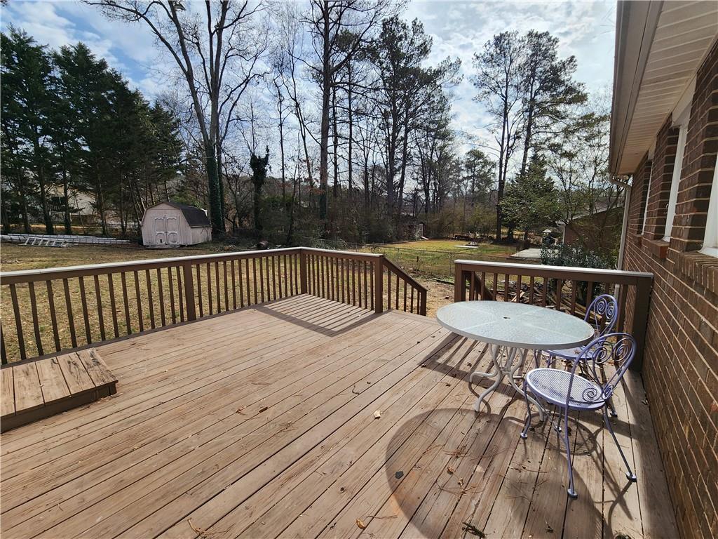 Rogers Acres - Residential Lease