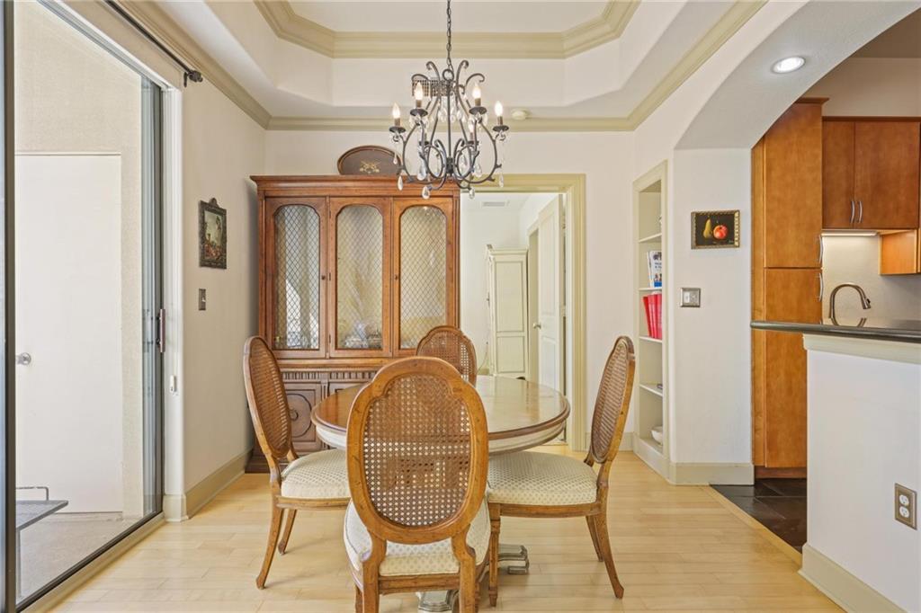3445 Stratford Road NE 1207