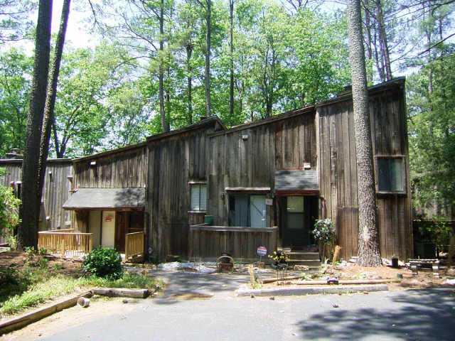 EXCELLENT OPPORTUNITY FOR SMART INVESTOR, NEEDS TLC, EM CERTIFIED FUNDS, MUST HAVE A COPY OF LENDER LETTER OR PROOF OF FUNDS.
