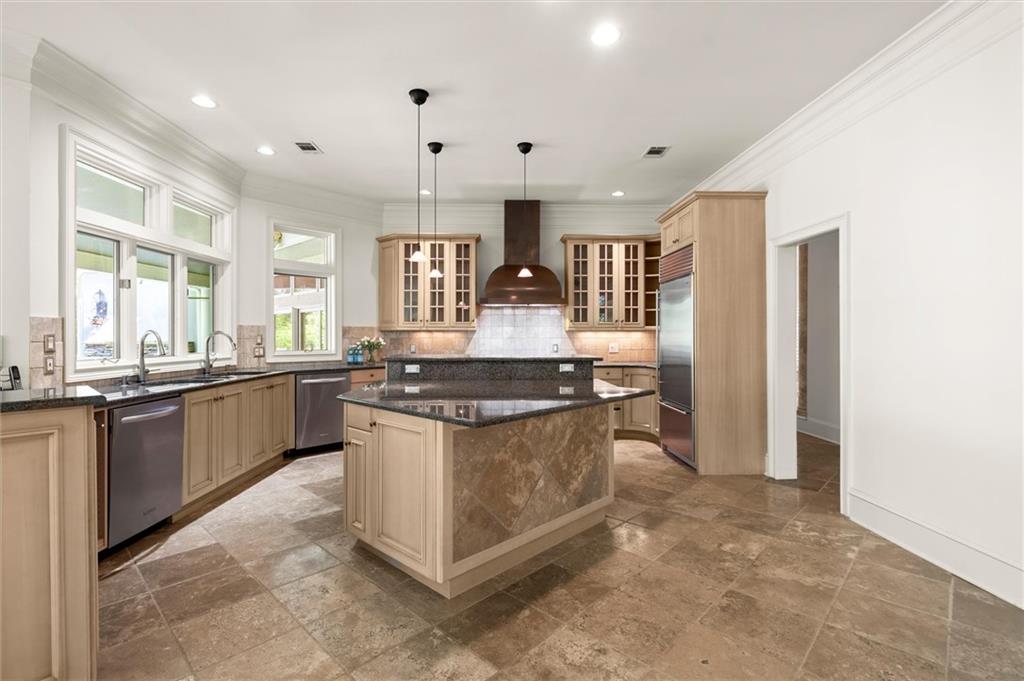 13510 Willowbank Lane, Alpharetta, Georgia image 32