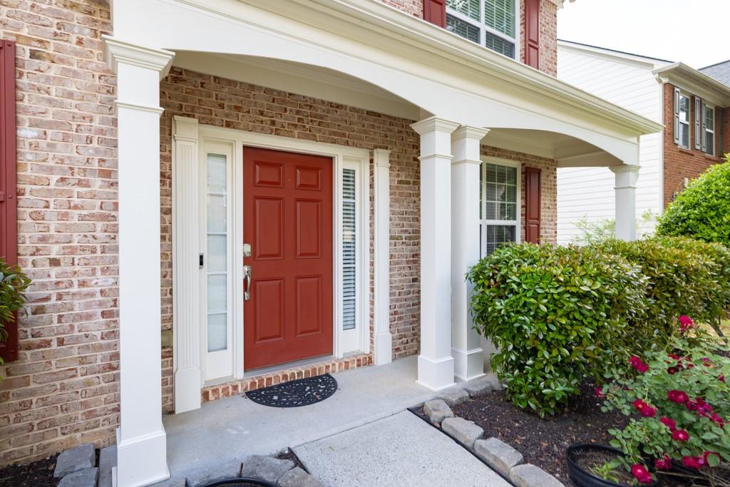 5008 Bethpage Drive, Suwanee, Georgia image 3