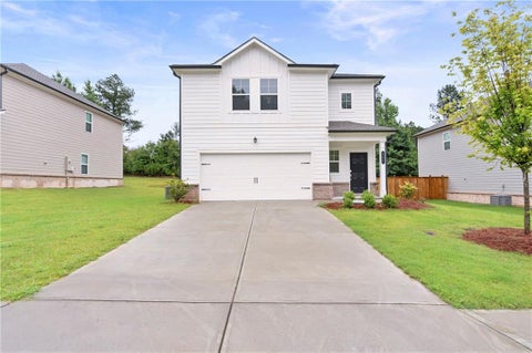 Homes For Sale - 828 Evergreen Road<br/> Winder, GA 30680