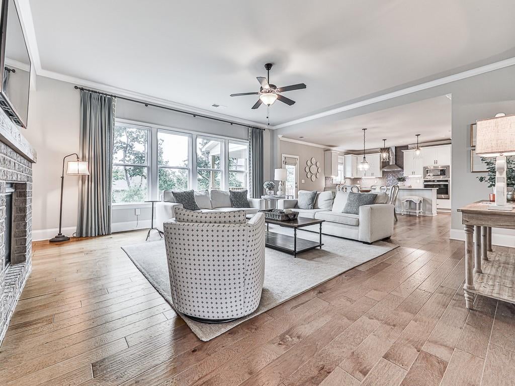 266 Fountain Oak Way