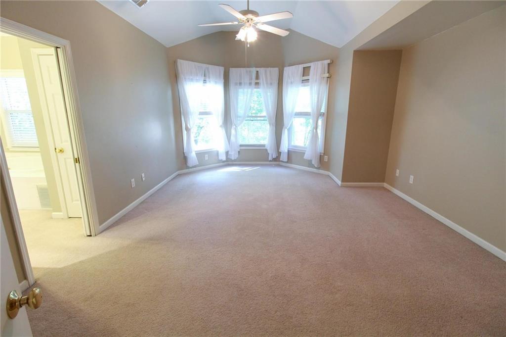 4055 Vista Point Lane, Suwanee, Georgia image 13