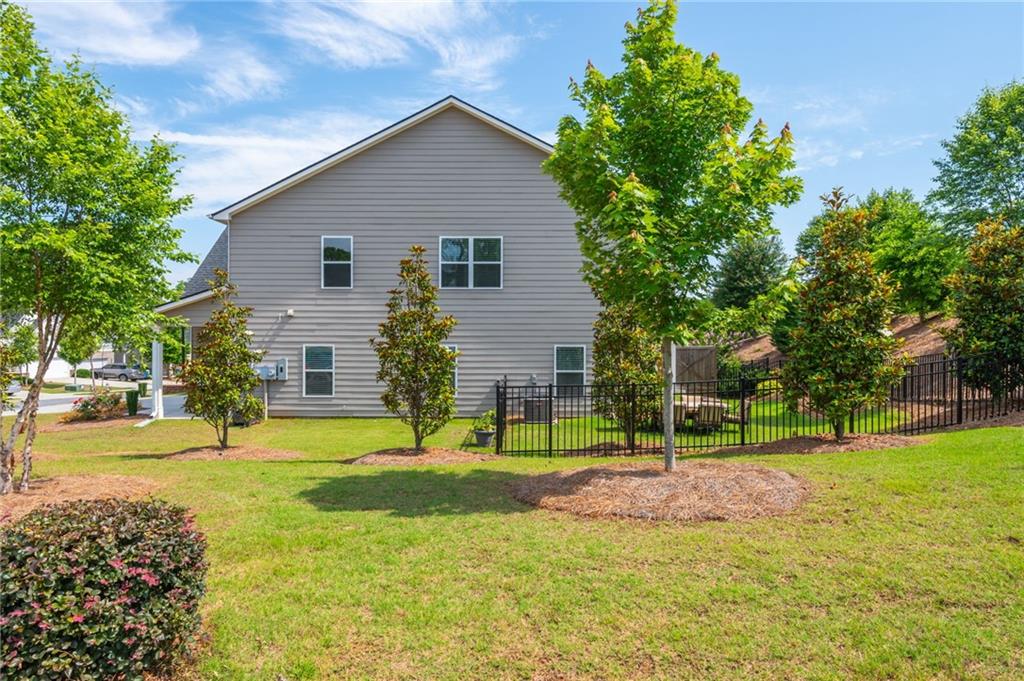4583 Grenadine Circle