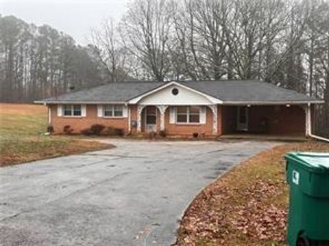 A home in Smyrna